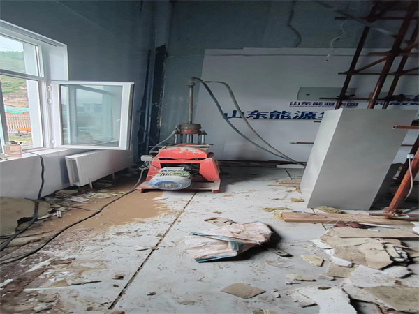 徐闻地基基础下沉墙体裂缝加固注浆顶升施工